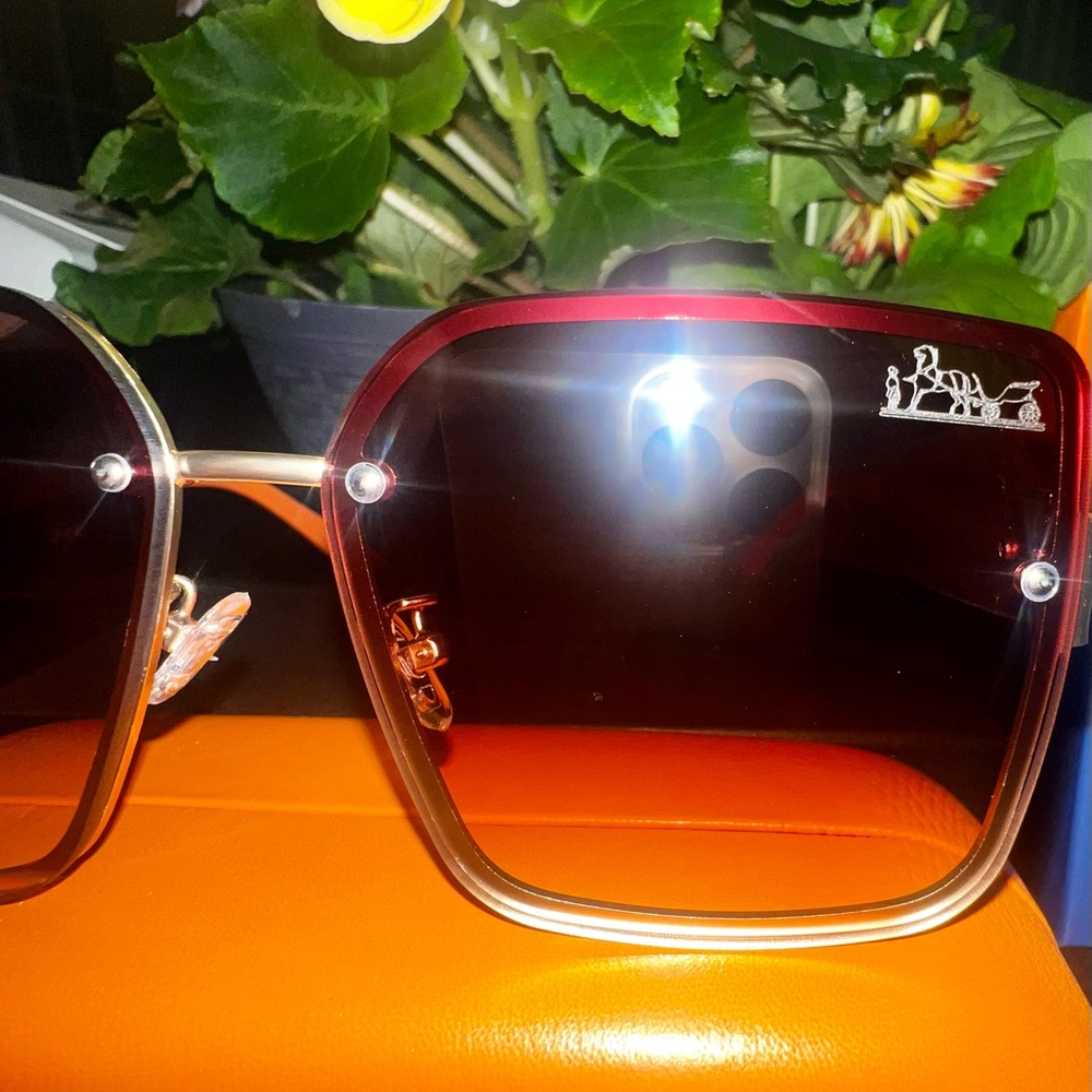 H Oversized Gradient Square Sunglasses Orange and… - image 2